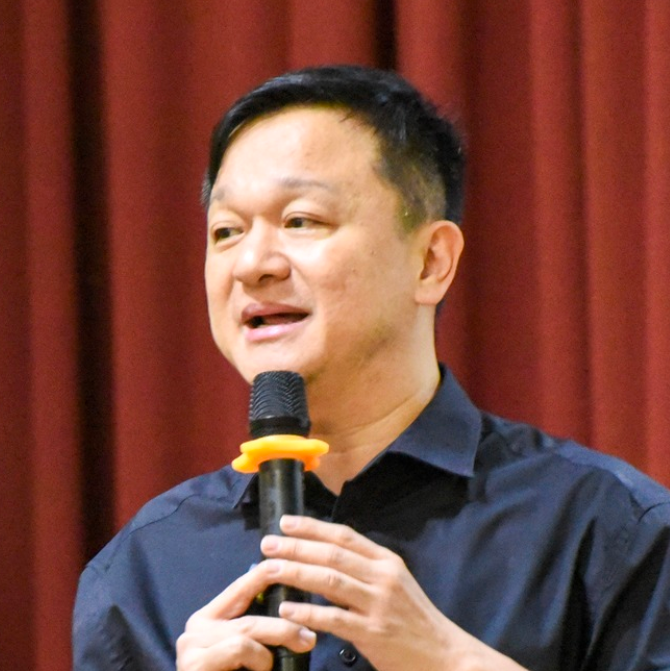 ณฐวัฒน์ ล่องทอง