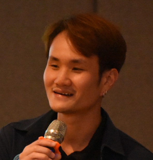 วิศรุต คงเจริญ