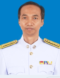 ทรงกลด นาชัยสินธุ์